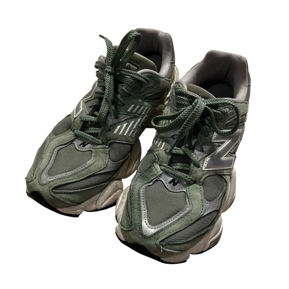 NEW BALANCE 9060ローカットスニーカーU9060MET 古着・中古-1枚目のアイテム画像