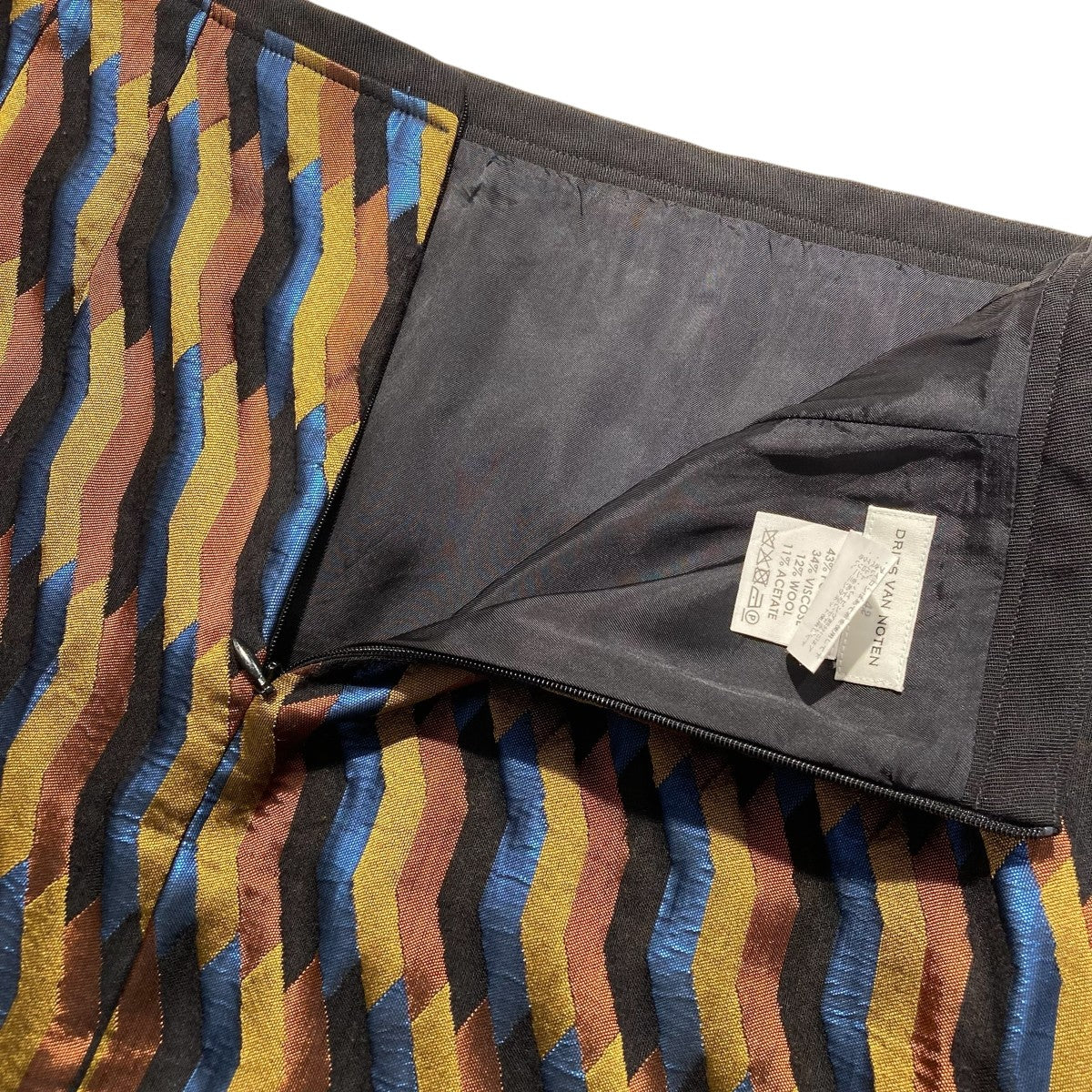 DRIES VAN NOTEN ジャガードタイトスカート 古着・中古-4枚目のアイテム画像