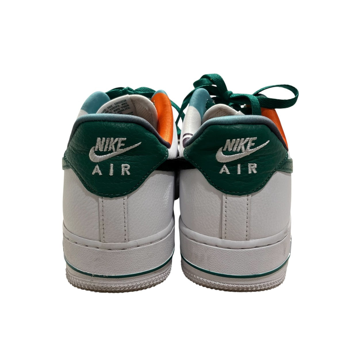 AIR FORCE 1 07 LV8 EMBローカットスニーカーDM0109-100