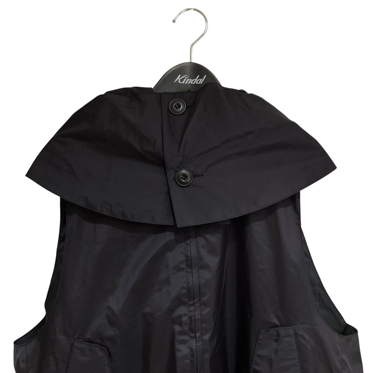 prasthana(プラスターナ) Hooded Sleeve Less CoatナイロンコートP
