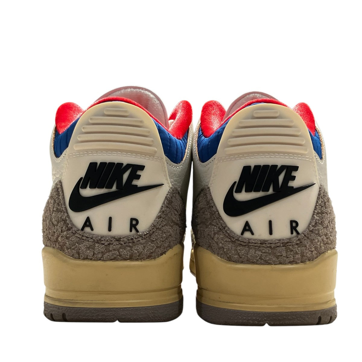 AIR JORDAN 3 RETRO OG SPハイカットスニーカーIB1482-100