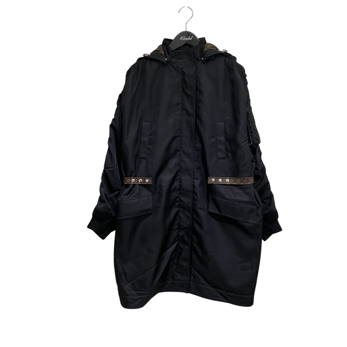 LOUIS VUITTON モノグラムナイロン中綿コートFJ0W02XTQ 古着・中古-1枚目のアイテム画像