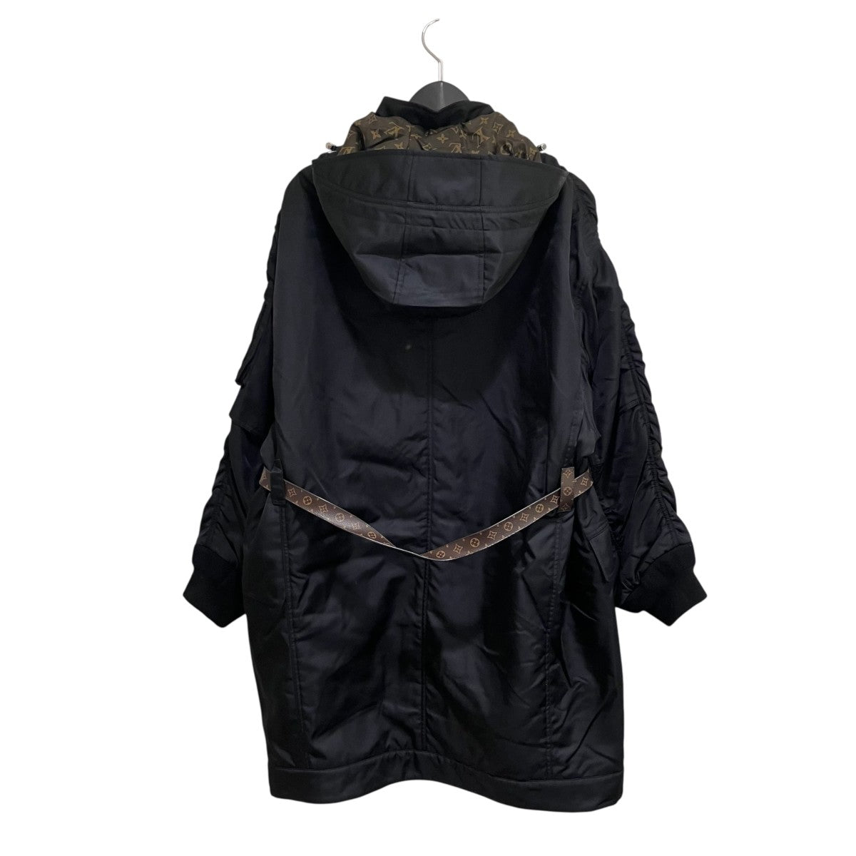 LOUIS VUITTON モノグラムナイロン中綿コートFJ0W02XTQ 古着・中古-2枚目のアイテム画像