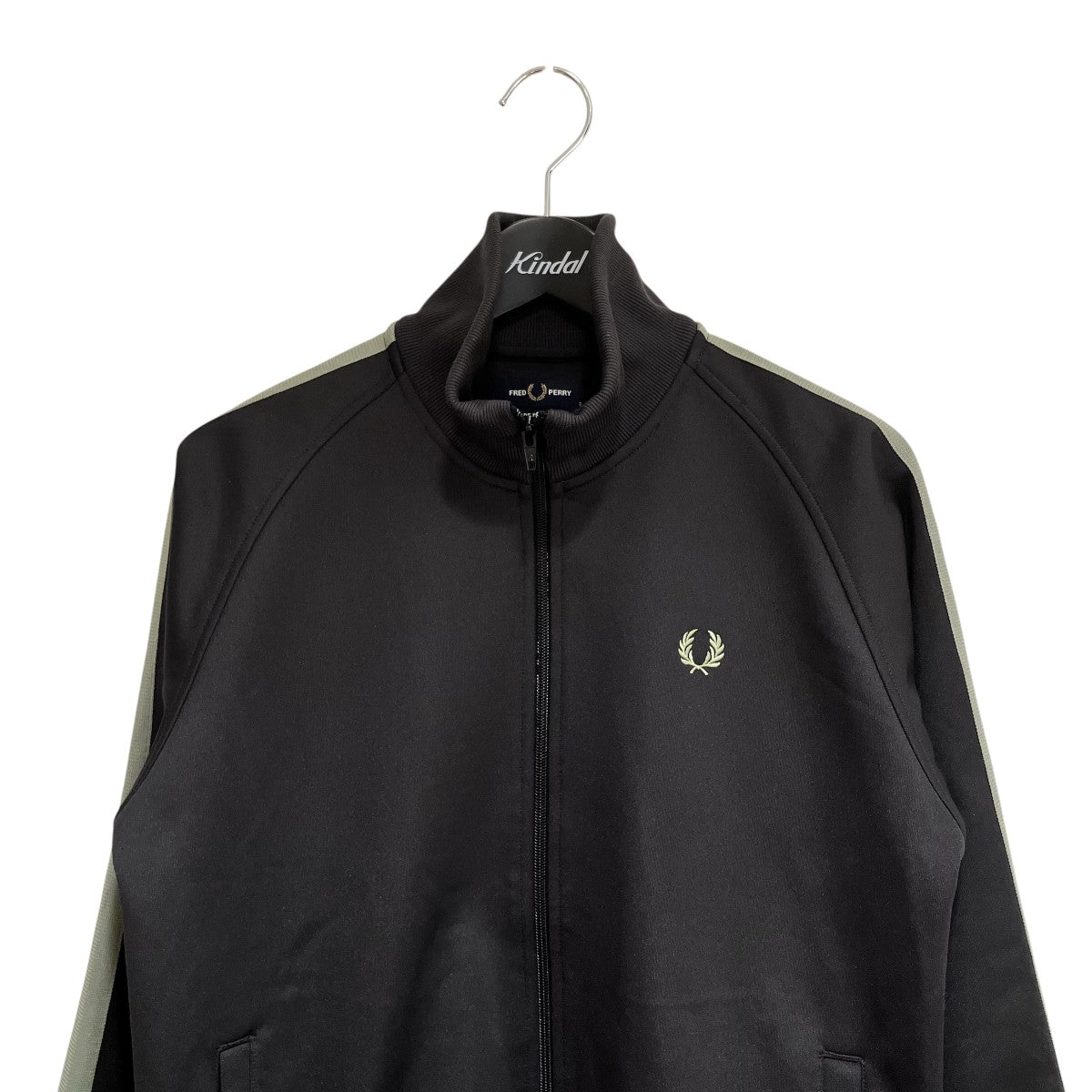 FRED PERRY(フレッドペリー) 26SSBEAMS別注トラックジャケットFZ2707