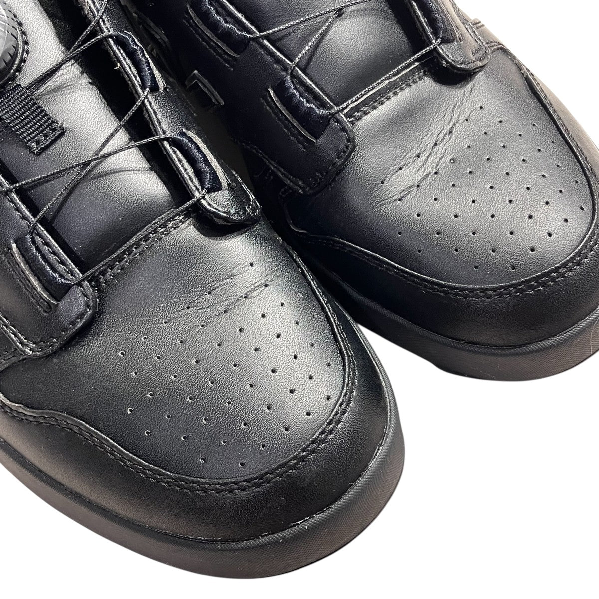 スパイクレスローカットスニーカーUG480BB
