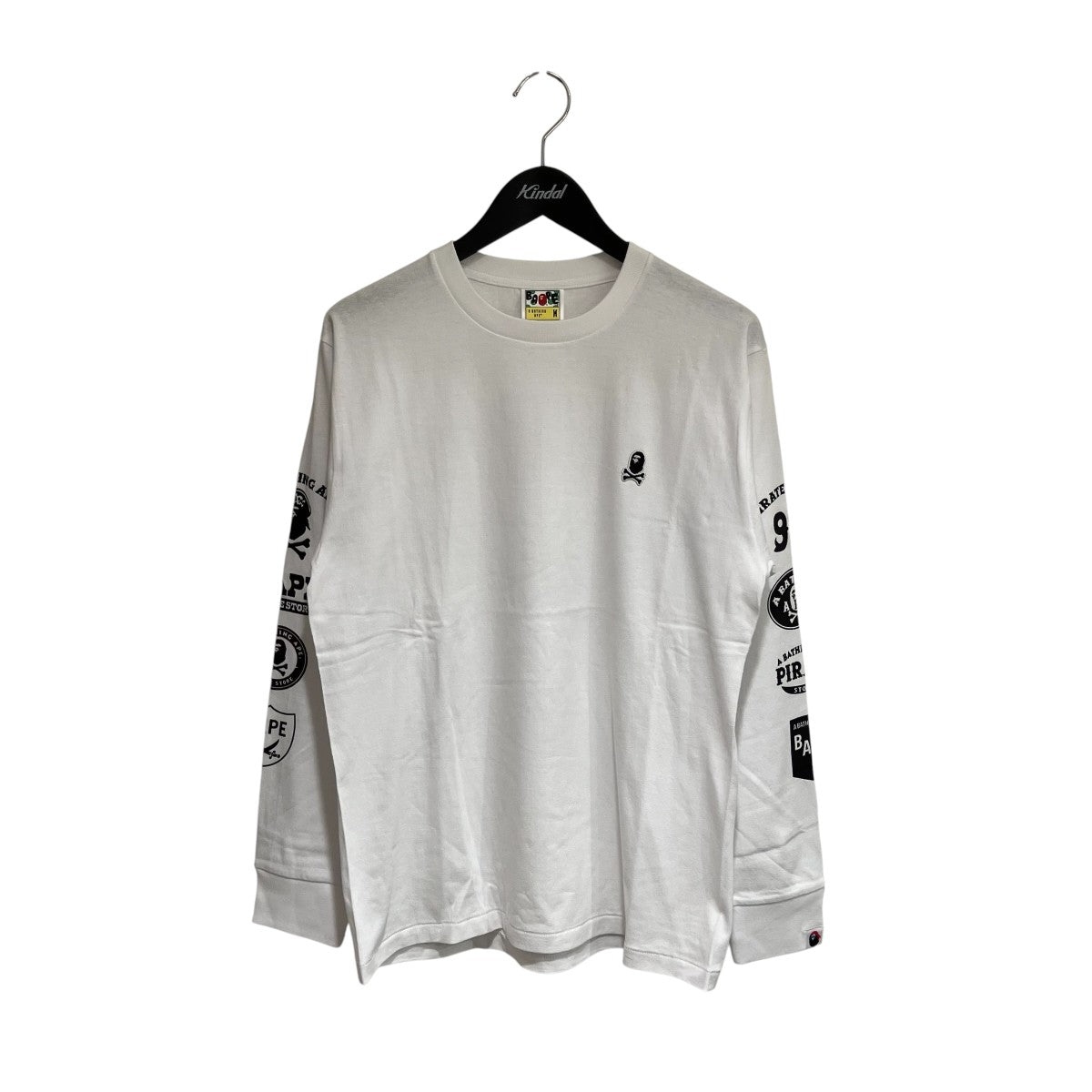 ロゴ長袖Tシャツ