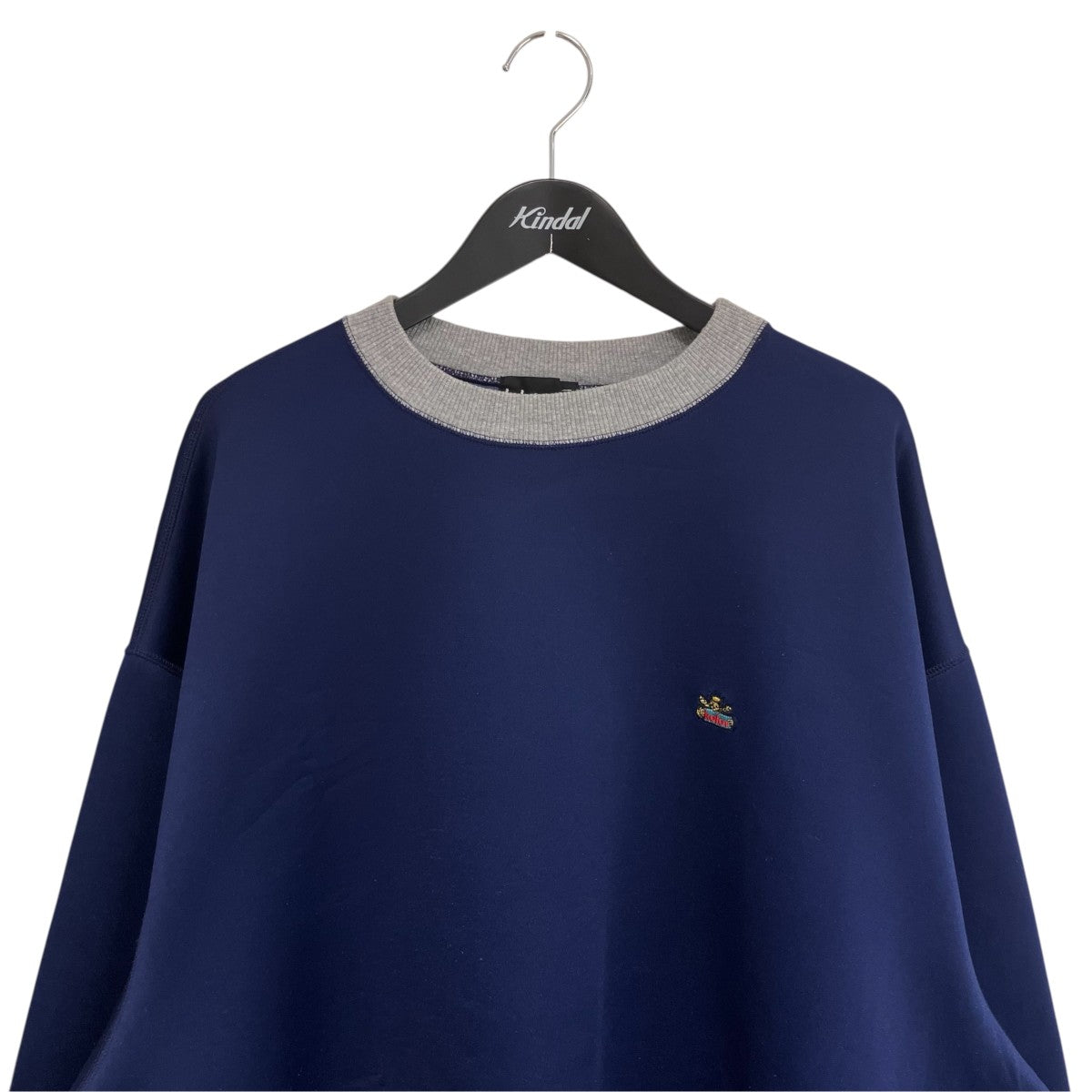 ロゴ刺繍入りダンボールクルーネックスウェットシャツ長袖トレーナー21WCM-T12202S