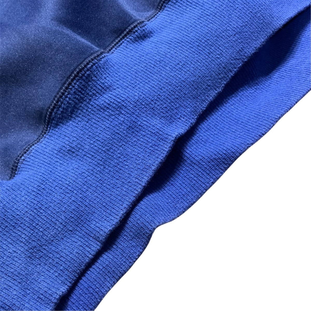 ロゴ刺繍入りダンボールクルーネックスウェットシャツ長袖トレーナー21WCM-T12202S
