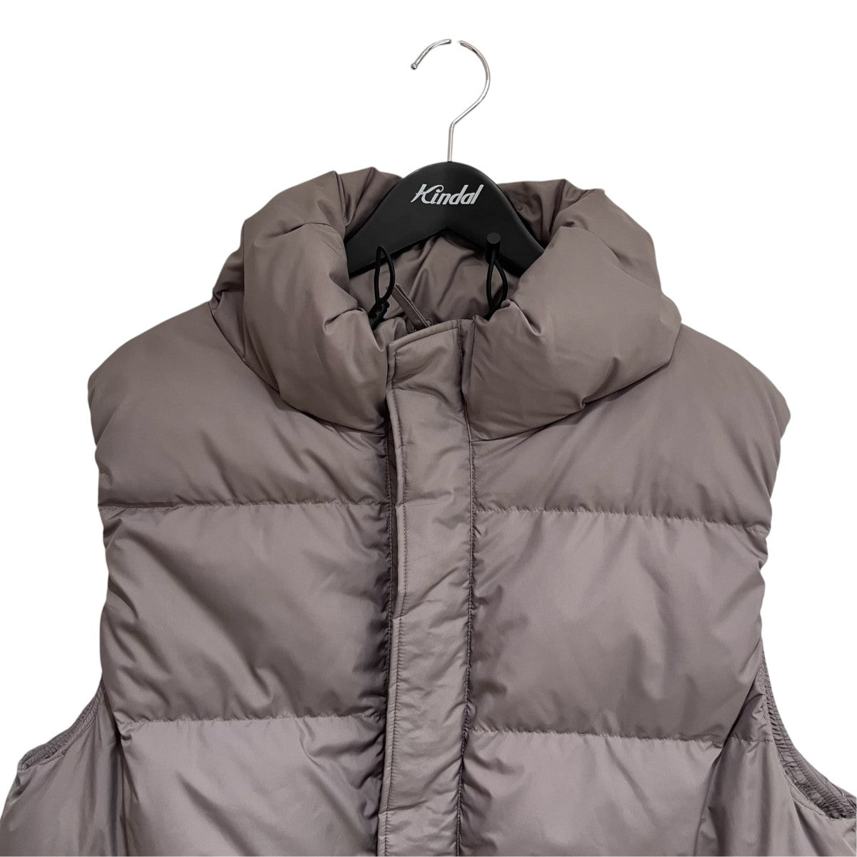 VOLUME NECK DOWN VESTダウンベスト237039 B419