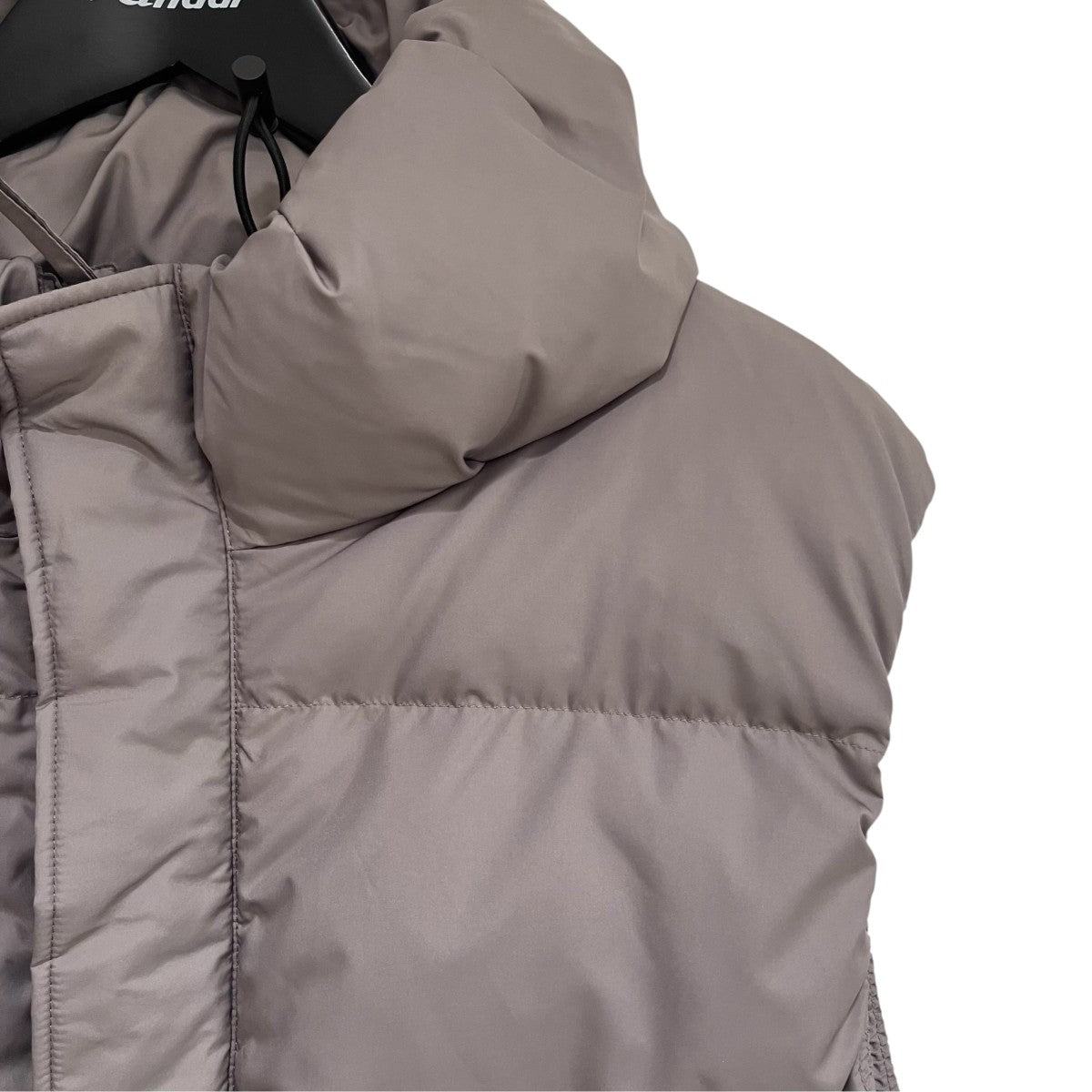 VOLUME NECK DOWN VESTダウンベスト237039 B419