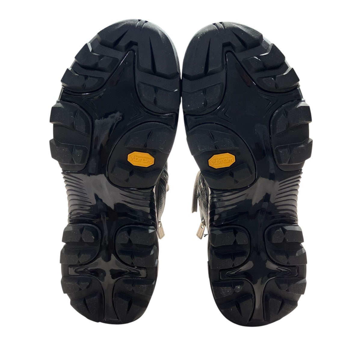 vibram レザーブーツ