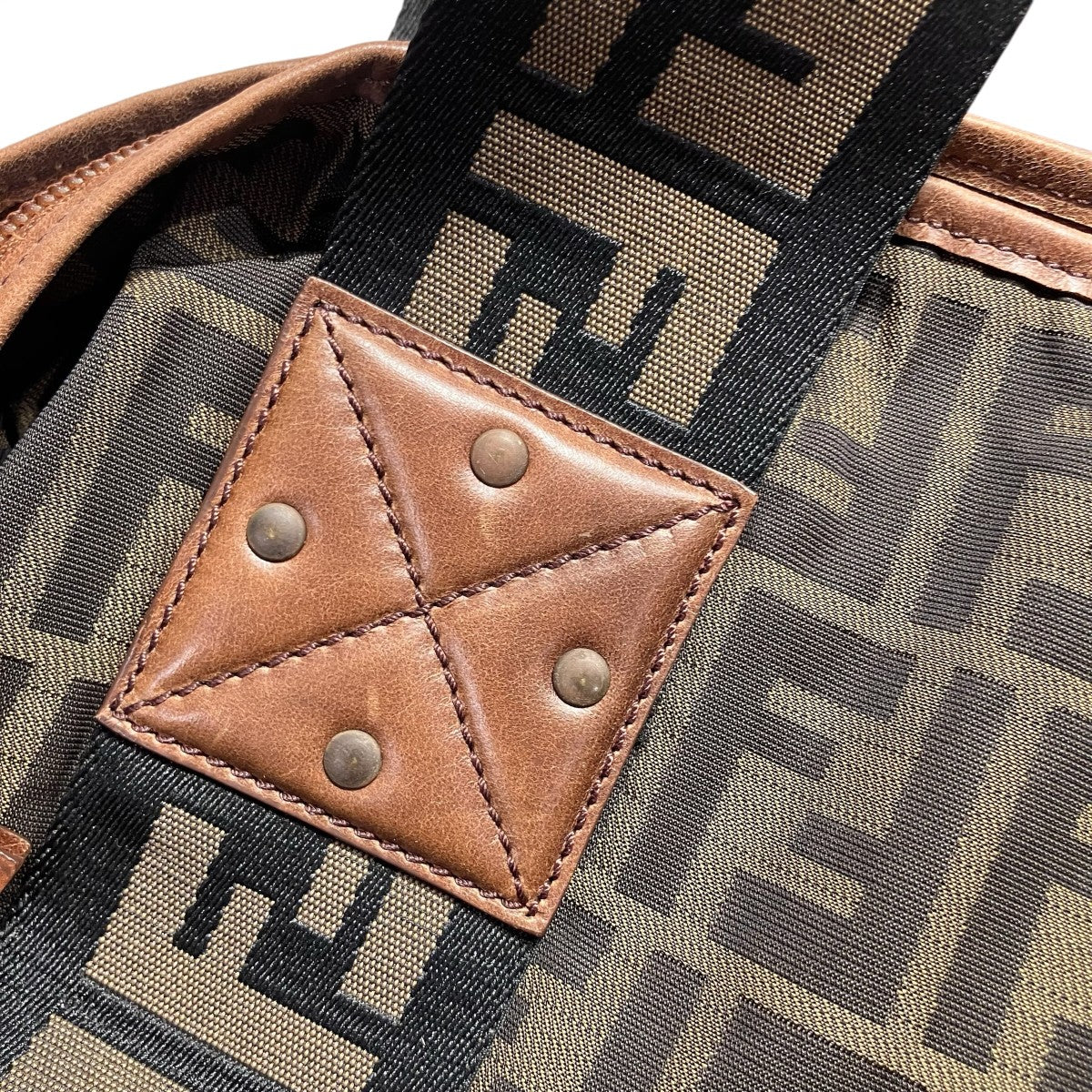FENDI ズッカ柄ハンドバッグ7VS070 古着・中古-8枚目のアイテム画像