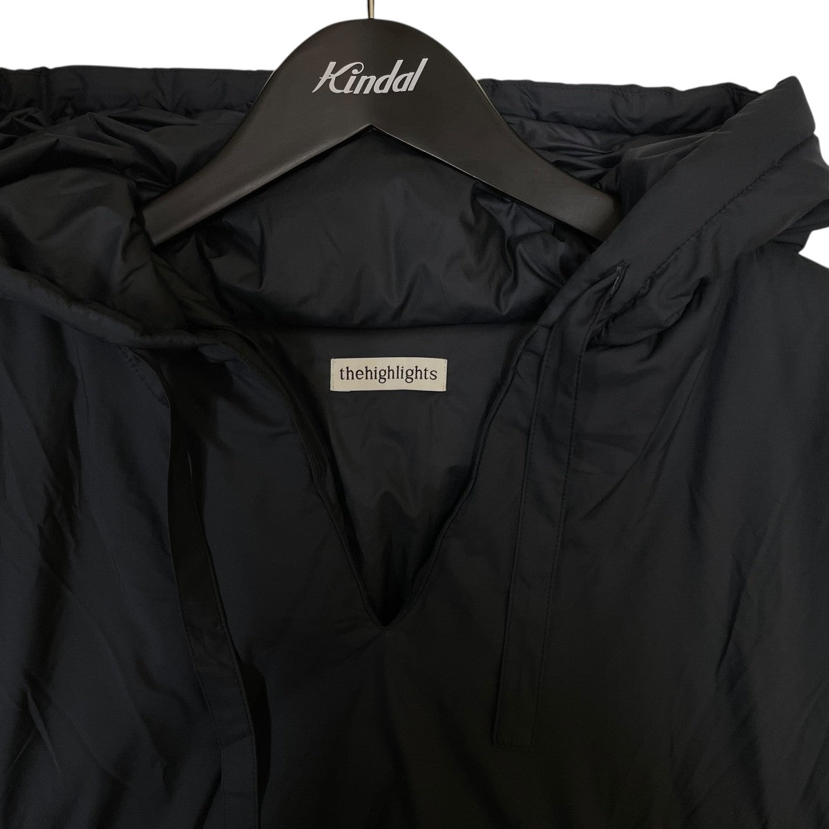 パンちゃんです 　　　　　Titleist中綿ジャケットLLタグ付き新品 thehighlights(ザ ハイライツ) フーデッド中綿ジャケット