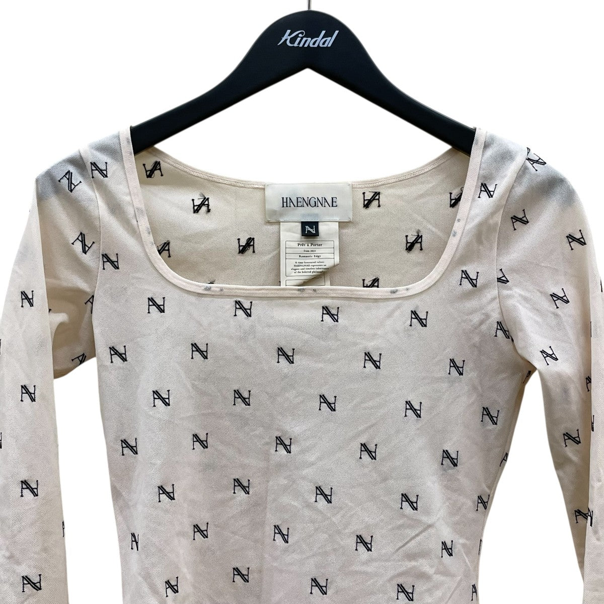 ヘンネ HAENGNAE KISHIMEN LOGO TOP 長袖カットソー 1222010602 ベージュ サイズ：Ｆ HAENGNAE(ヘンネ) KISHIMEN LOGO TOP長袖カットソー1222010602