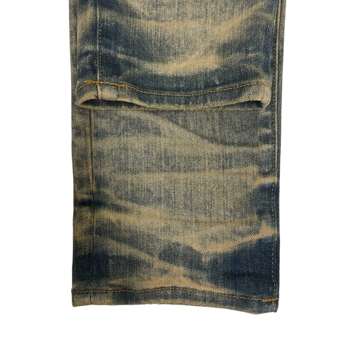 AMIRI(アミリ) バンダナパッチ クラッシュ加工デニムパンツ
