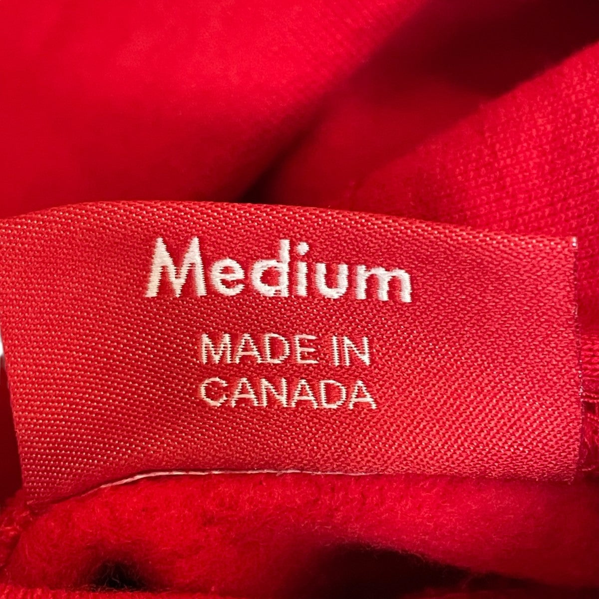 Supreme(シュプリーム) プルオーバーフーディNY Hooded