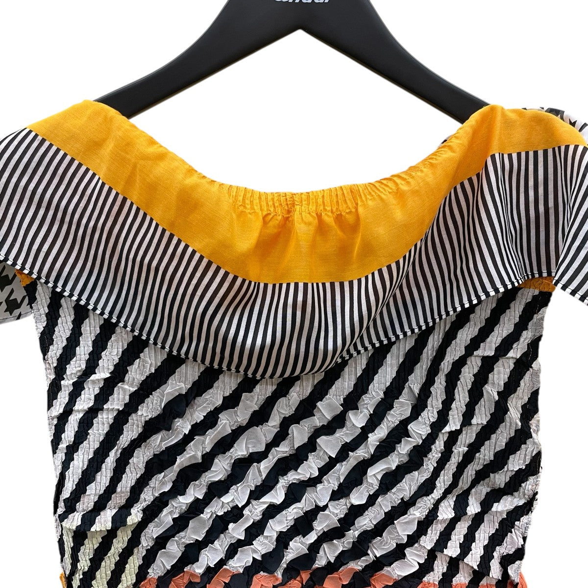 ミーバイイッセイミヤケ　ノースリーブ　ホワイト me ビンテージ イッセイミヤケ タンクトップ ノースリーブ