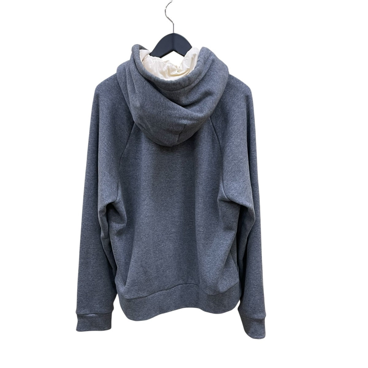 MONCLER(モンクレール) プルオーバーパーカーD20978000450