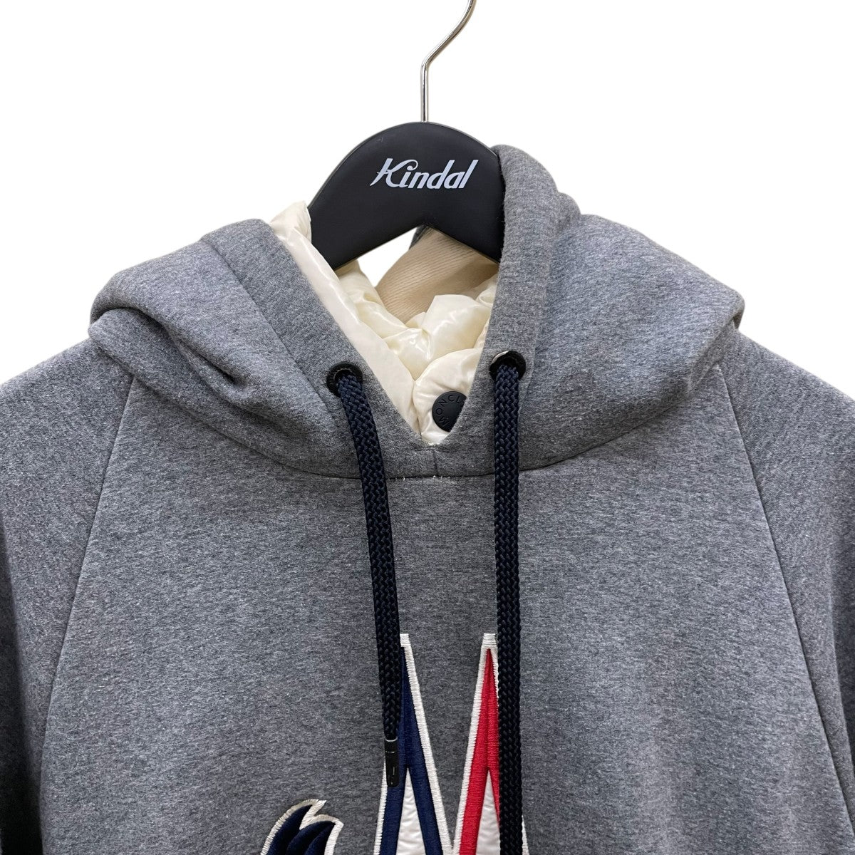 MONCLER(モンクレール) プルオーバーパーカーD20978000450