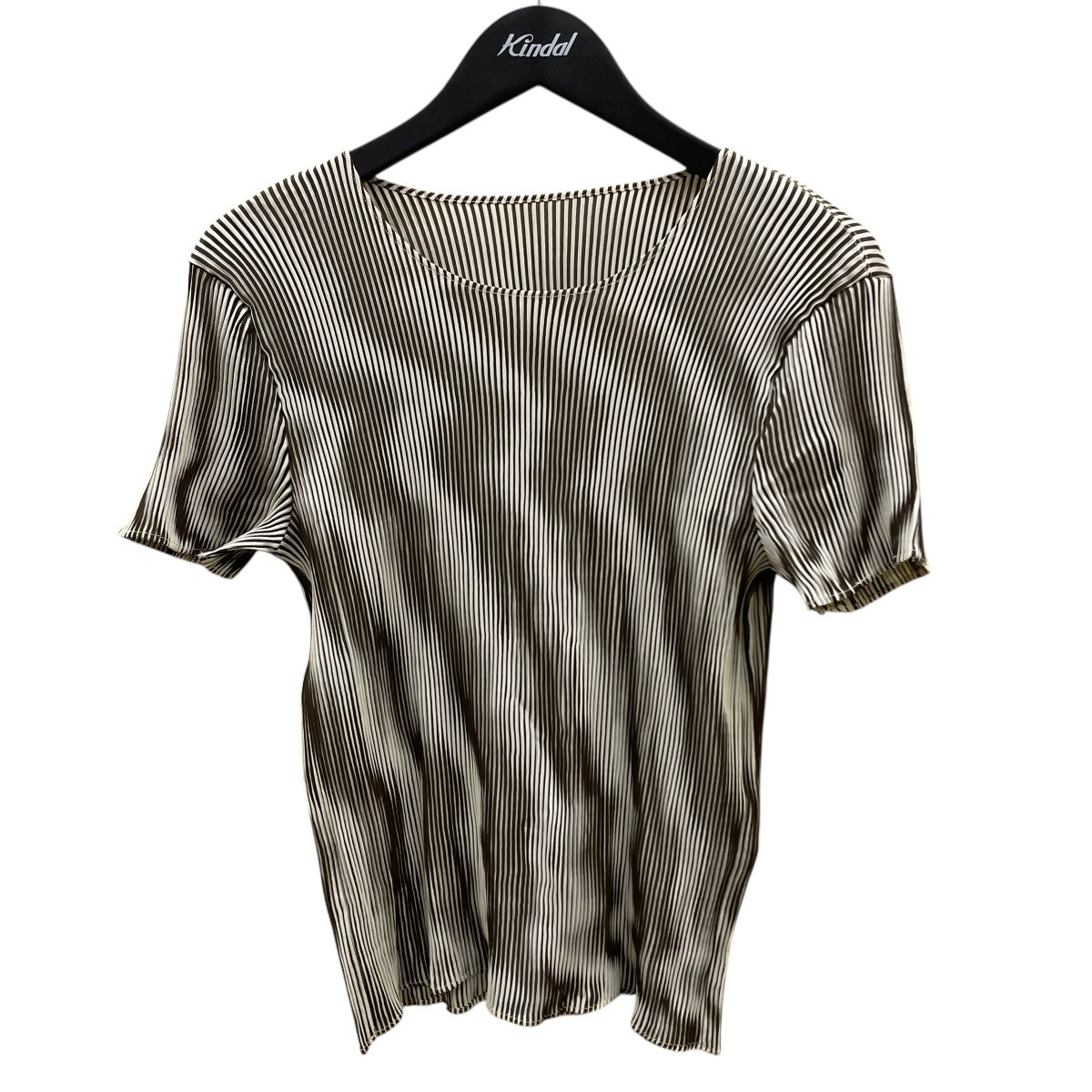 ISSEY MIYAKE(イッセイミヤケ) 半袖ブラウスIM71 FJ902 IM71