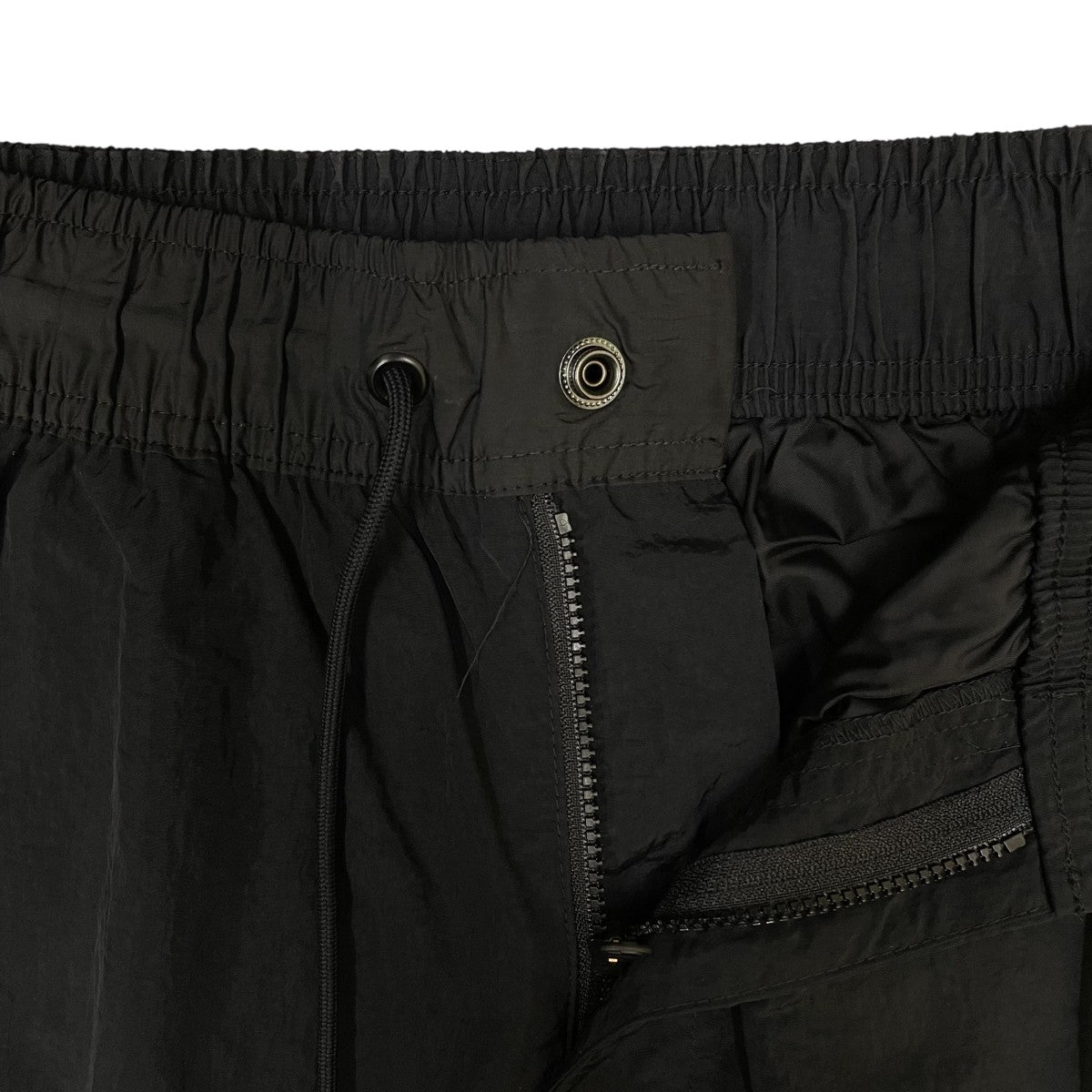 【新品・未使用】ジョーダンエッセンシャル ナイロンパンツ ブラック XXLサイズ 新品・未使用】ジョーダンエッセンシャル ナイロンパンツ