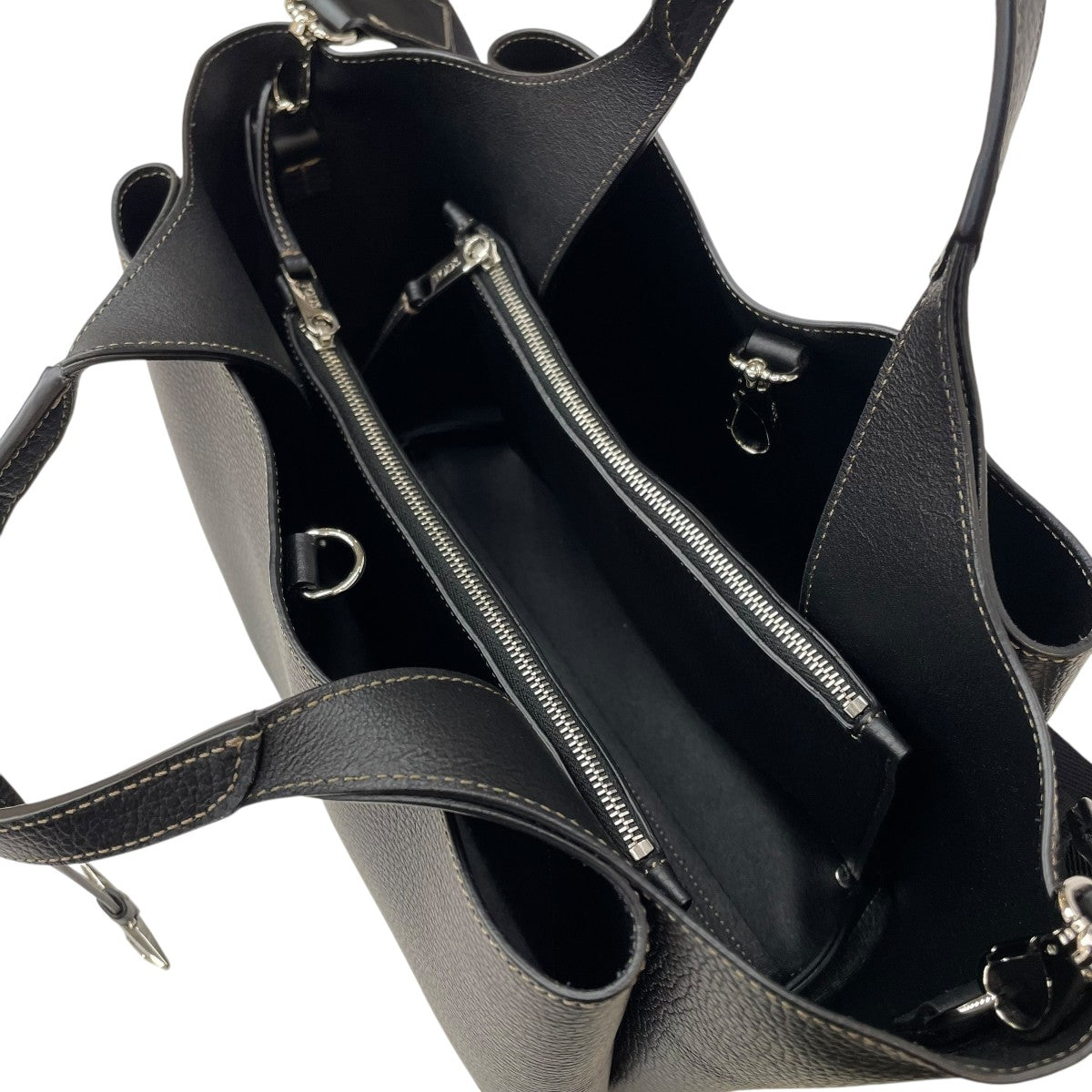 TOD'S(トッズ) 2WAYショルダーバッグP2 48 P2 48 ブラック