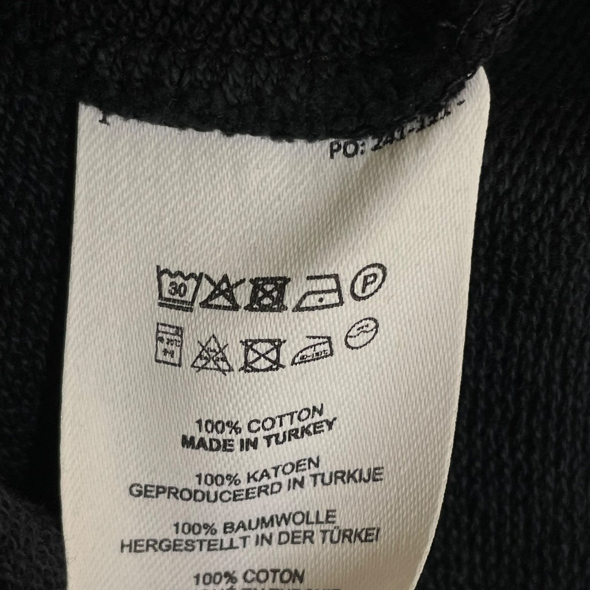 DRIES VAN NOTEN(ドリスヴァンノッテン) ノースリーブTシャツ241
