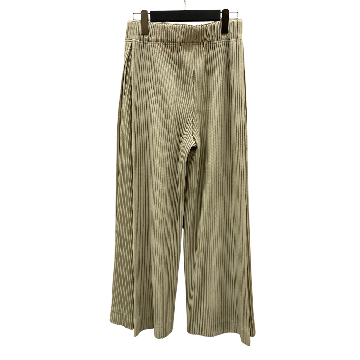 オムプリッセイッセイミヤケ プリーツパンツ オリーブ サイズ2 中古・古着通販】HOMME PLISSE ISSEY MIYAKE (オムプリッセ