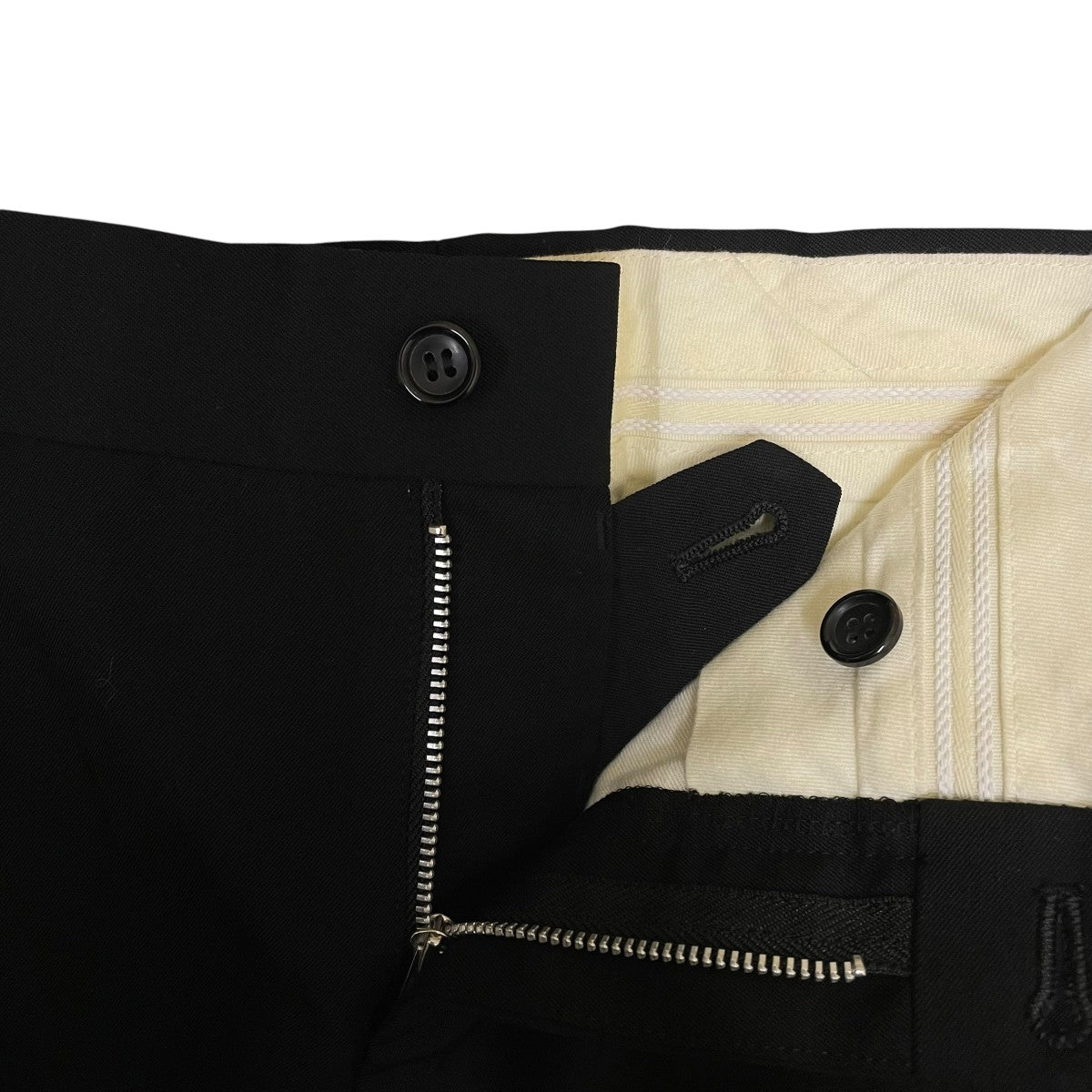 COMME des GARCONS HOMME PLUS ウールショートパンツPI P005 古着・中古-4枚目のアイテム画像