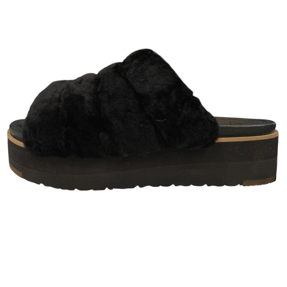 UGG(アグ) FLUFF YEAH SANDALムートンサンダル1098681 1098681