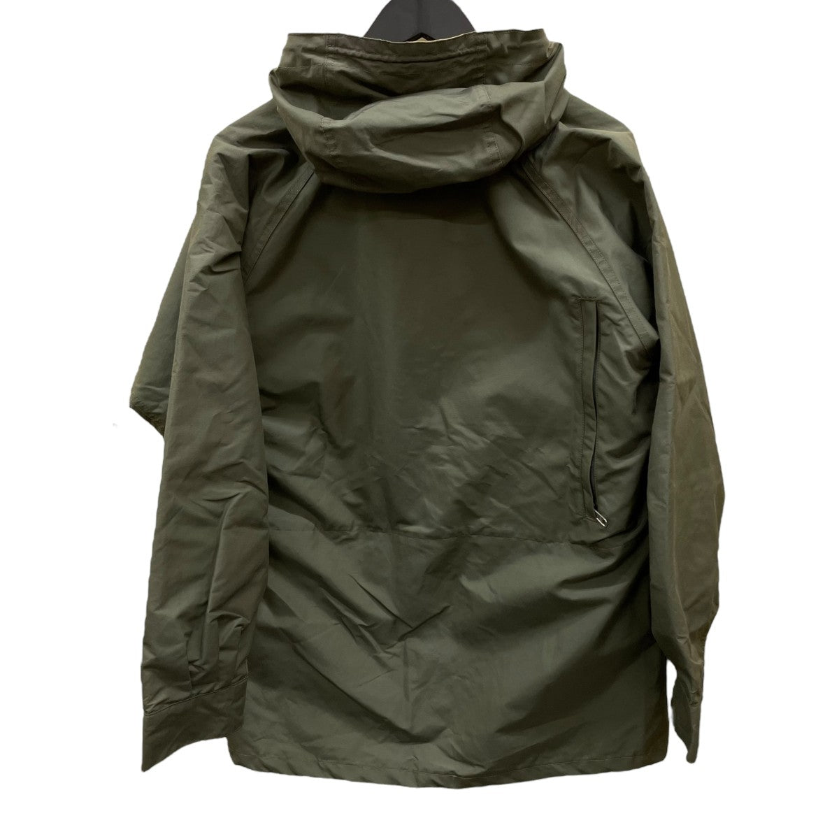 マウンテンパーカー