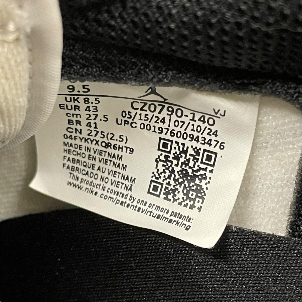 Retro Low OG Game RoyalスニーカーCZ0790 140