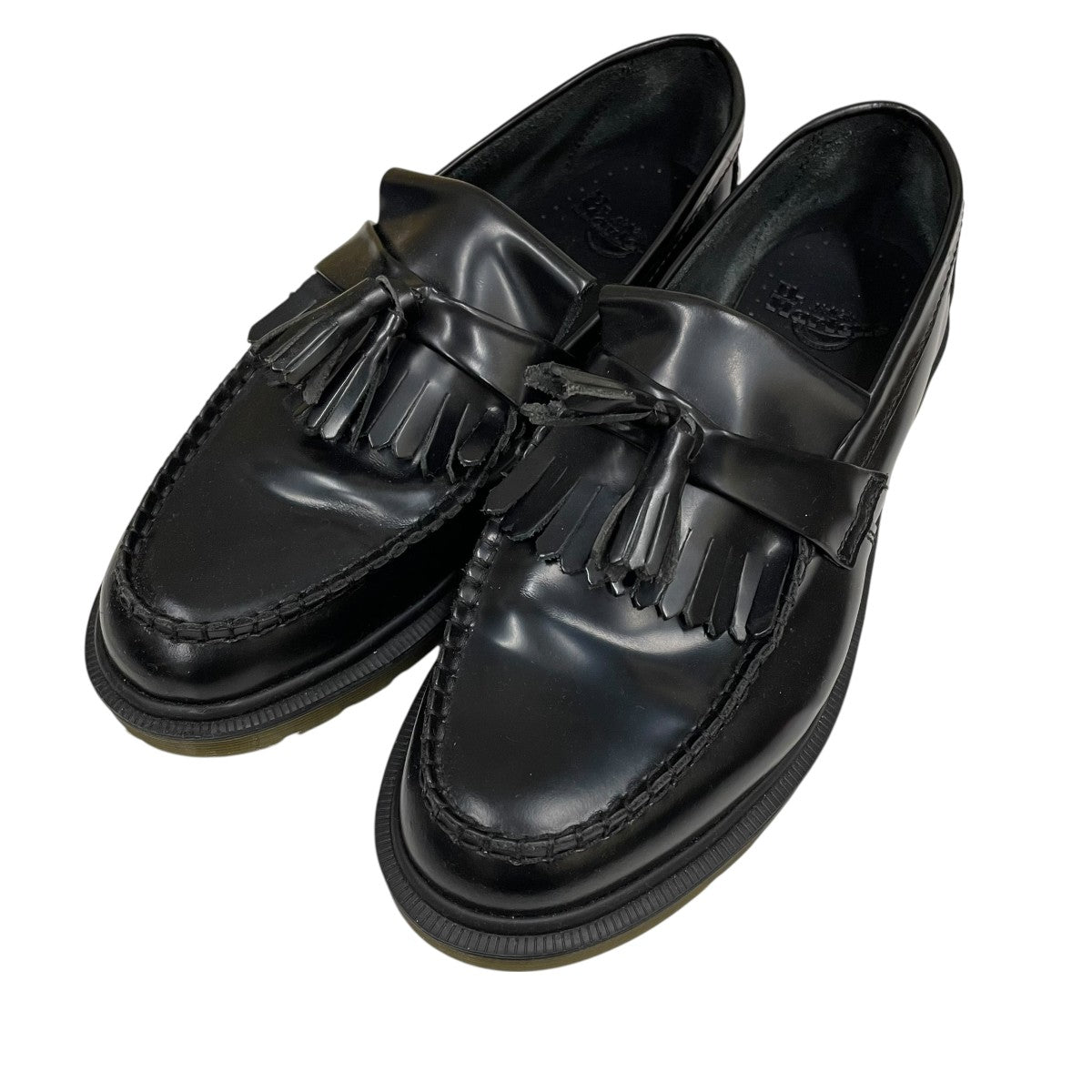 タッセルローファー