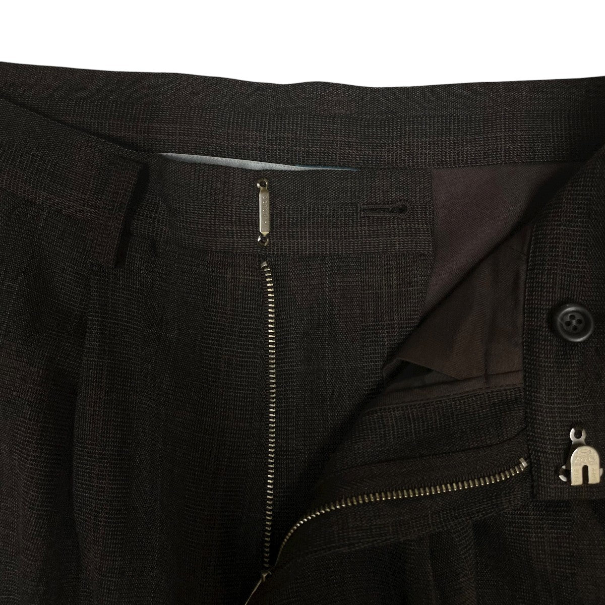 ウールスラックス