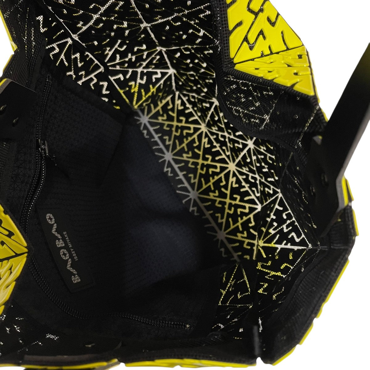 BAO BAO ISSEY MIYAKE 総柄トートバッグBB73 AG802 古着・中古-5枚目のアイテム画像