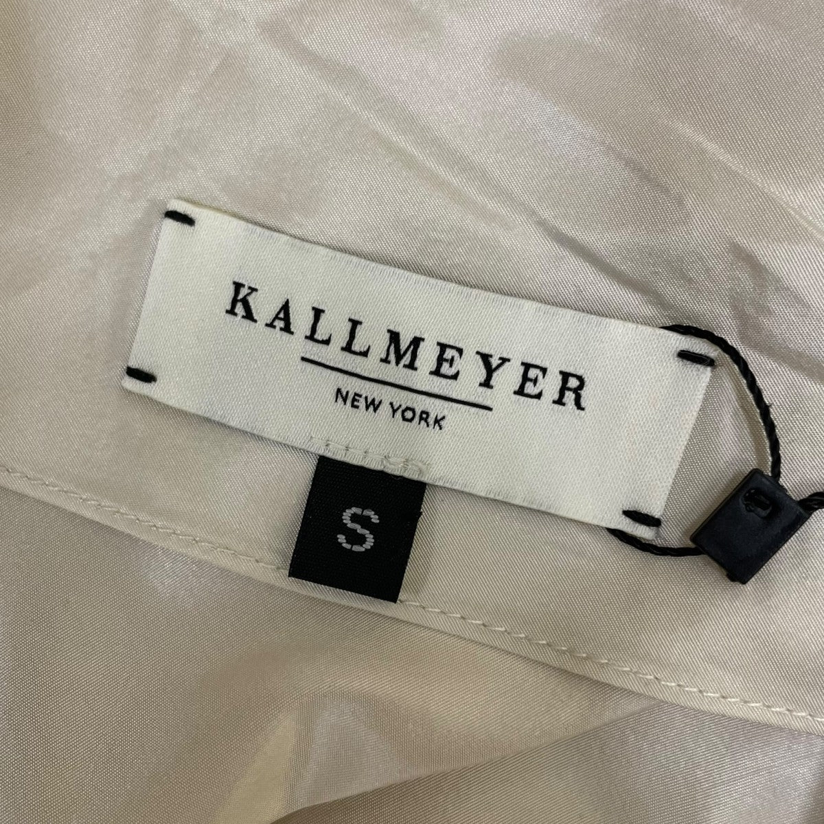 KALLMEYER NORENE BLOUSEシルク素材 ハーフスリーブブラウス オフショルダー 古着・中古-5枚目のアイテム画像