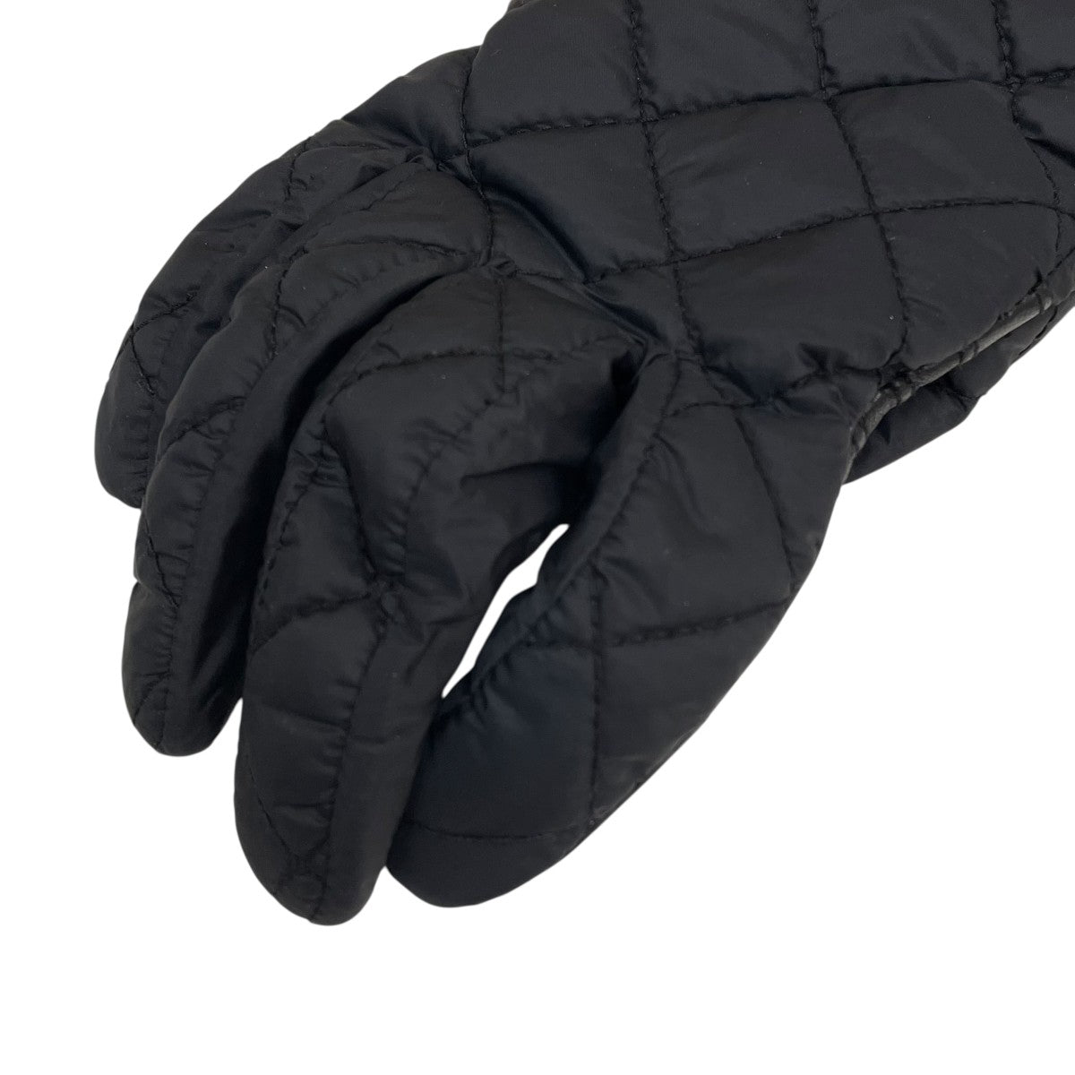 美品　UGG アグ　レザー　グローブ　手袋　キルティング　ロゴ　Mサイズ　黒 UGG(アグ) QUILTED PERFORMANCE GLOVEキルティンググローブ 手袋