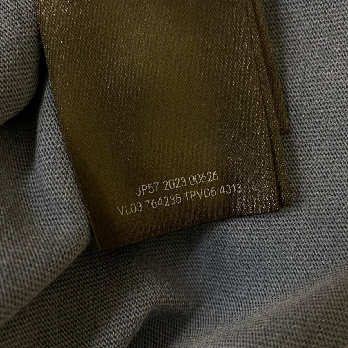 BALENCIAGA BE KINDプリントダメージ加工Tシャツワッペン 半袖Tシャツ コットンTシャツ764235 TPVD5 古着・中古-7枚目のアイテム画像