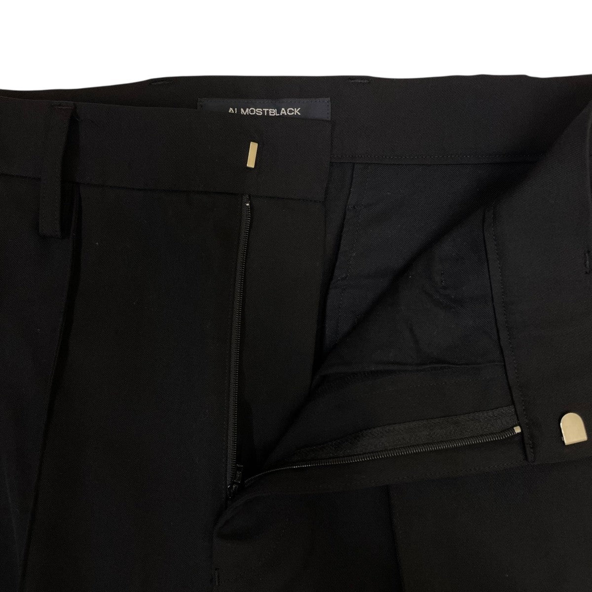 ALMOSTBLACK(オールモストブラック) WOVEN EMBROIDERY 3D SLACKS