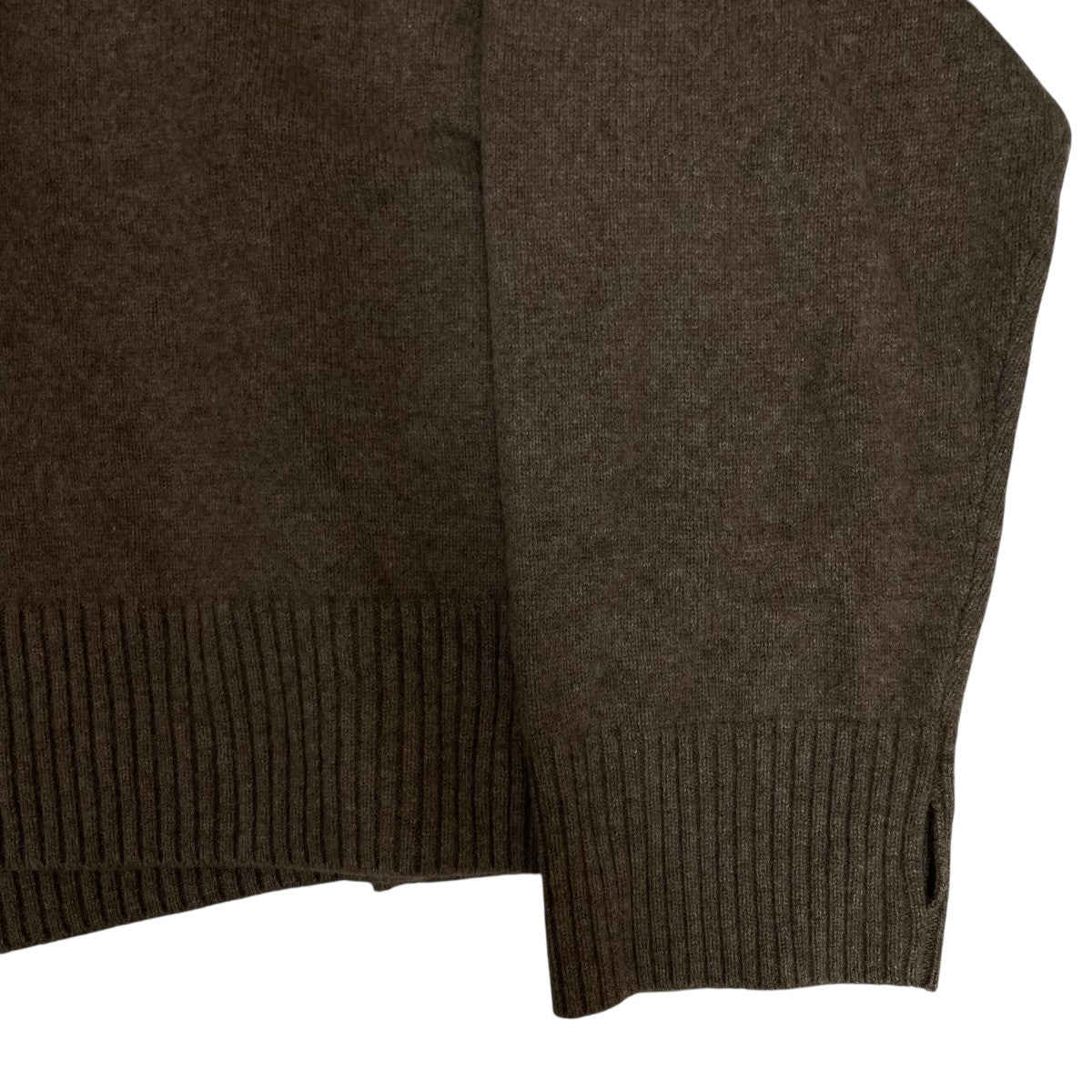 ハイネックニットSAU21 KJ796