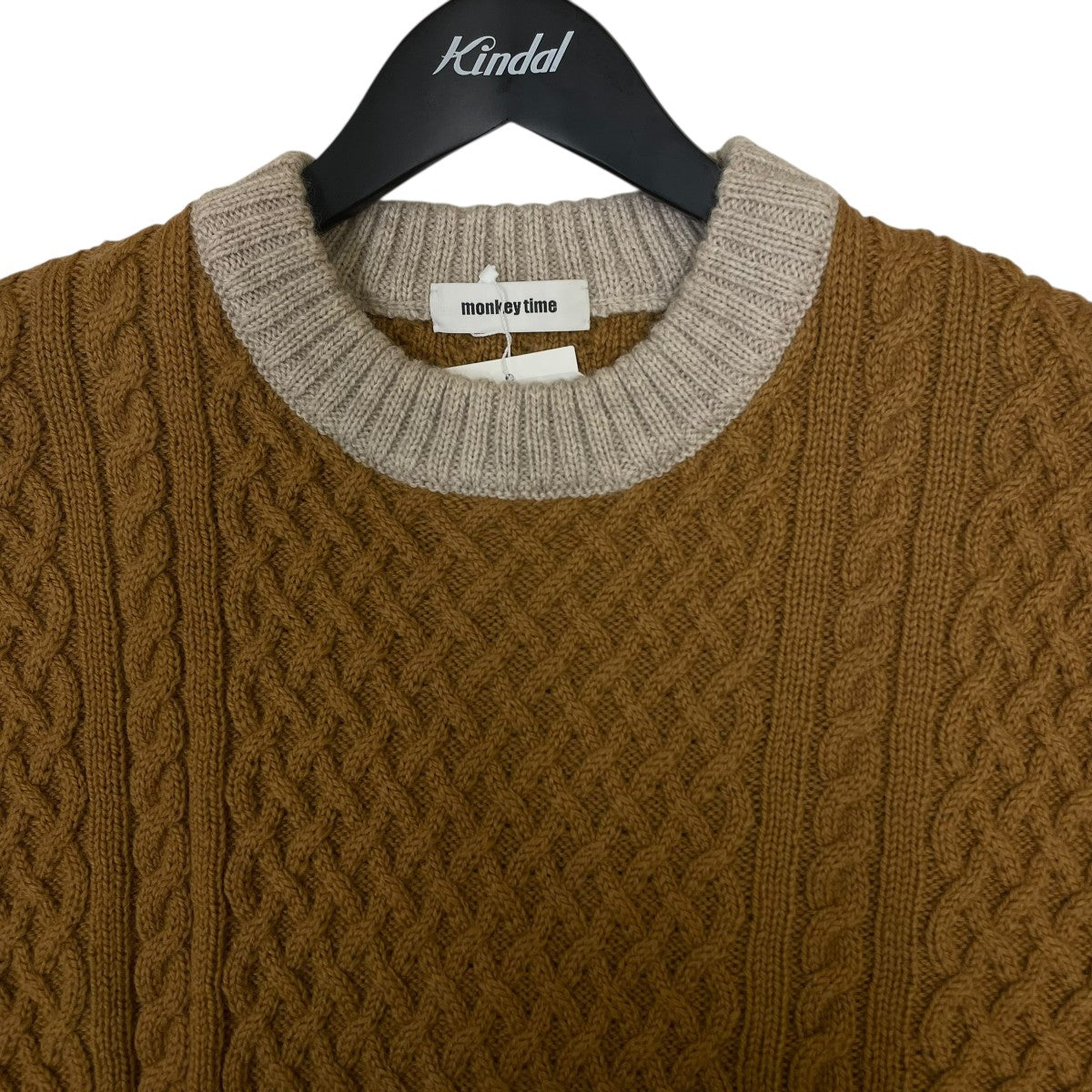 ウールケーブルニットセーター831369901692390