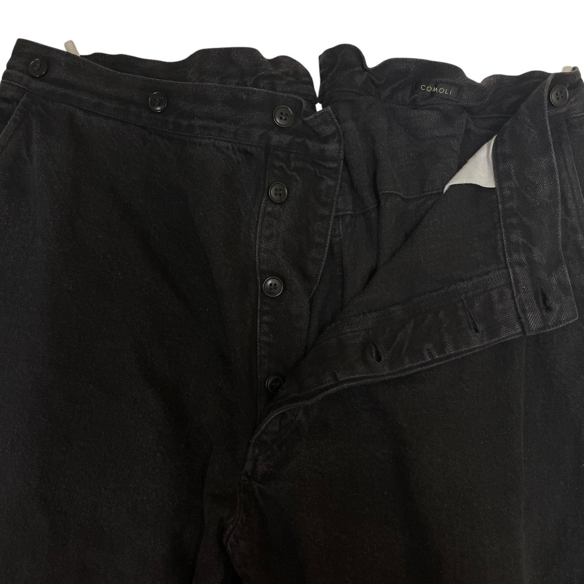 comoli デニムオーバーパンツ black t01-03005 comoli デニムオーバーパンツ black t01-03005 COMOLI コモリ ブラック