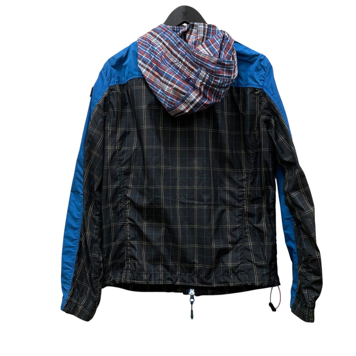 フーデッドジャケット