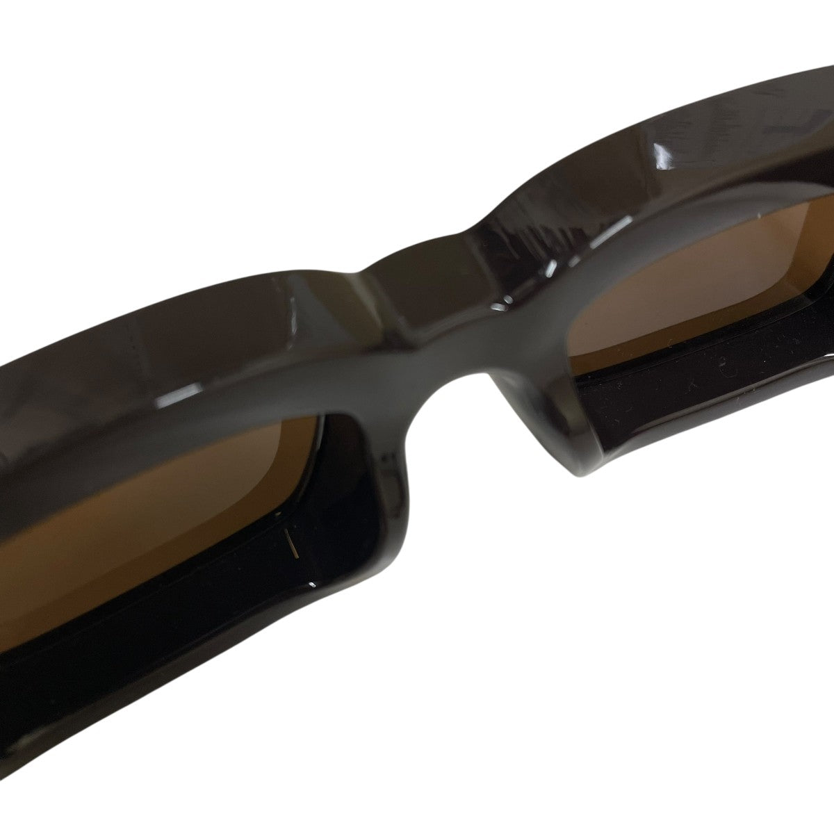JACQUEMUS Les Lunettes Tupiサングラス 古着・中古-4枚目のアイテム画像