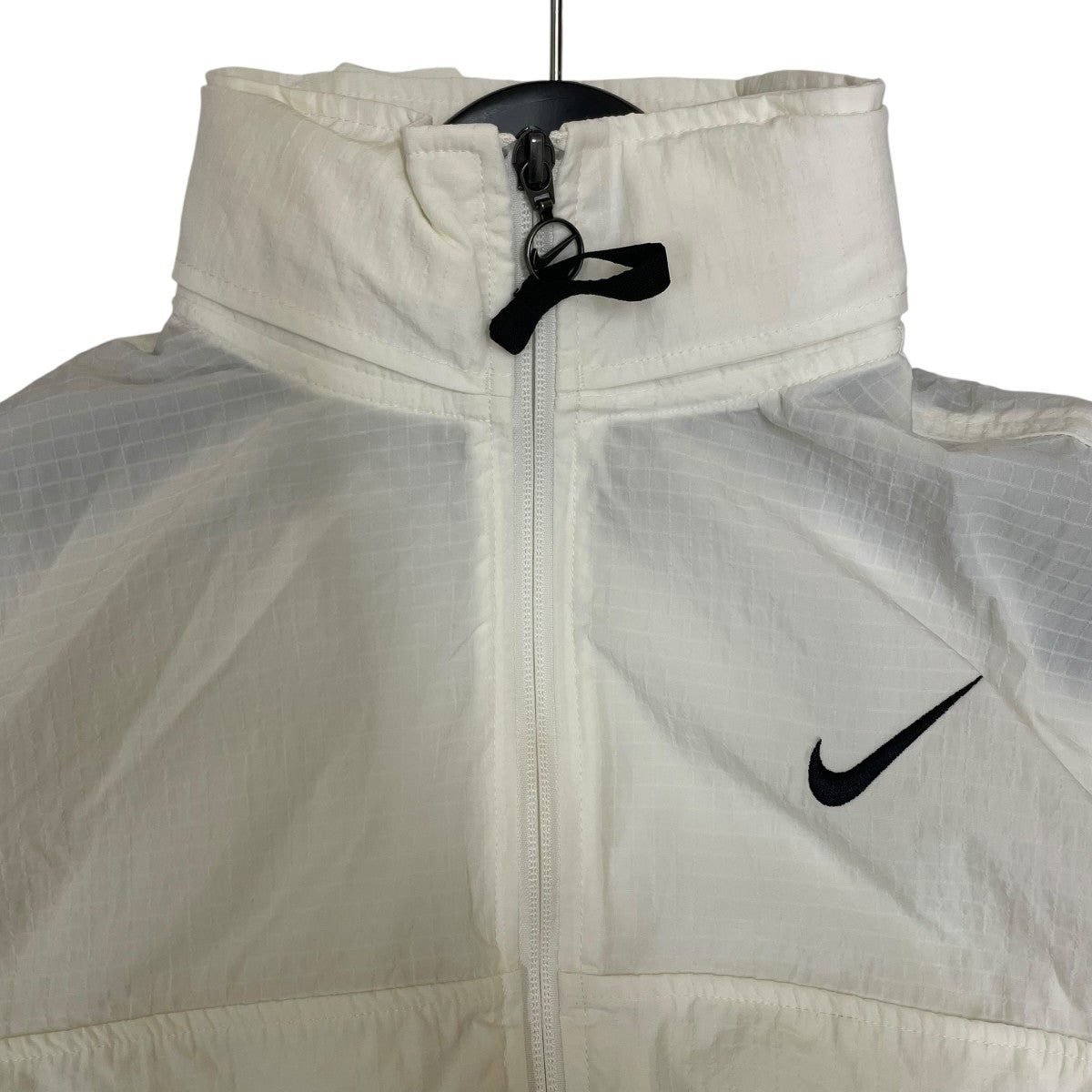 NIKE ショート丈 ナイロンジャケットSU241103SIV 古着・中古-3枚目のアイテム画像