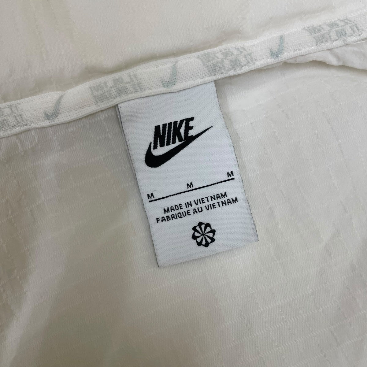 NIKE ショート丈 ナイロンジャケットSU241103SIV 古着・中古-5枚目のアイテム画像
