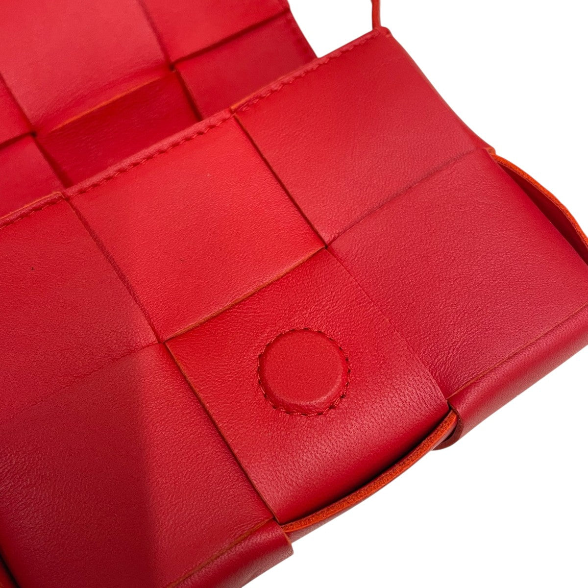 BOTTEGAVENETA ボッテガヴェネタ/マキシイントレチャートキャンディーカセットショルダー/パープル/Aランク/69【中古】 BOTTEGA VENETA（ボッテガ・ヴェネタ） （未使用 展示品）ボッテガ