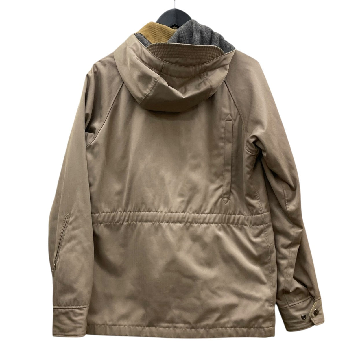フィールドパーカーフーディッドパーカー