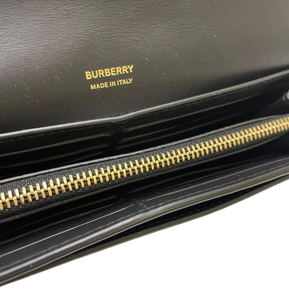 BURBERRY(バーバリー) 長財布 TIVDSR1271 ブラック｜【公式】カインド