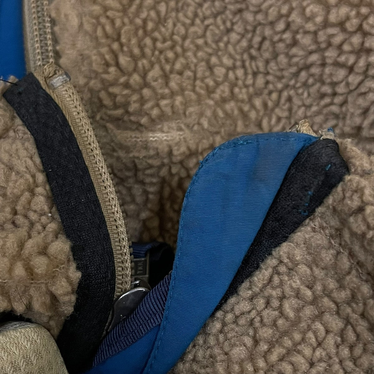 Patagonia レトロXフリースジャケット23056FA17 古着・中古-5枚目のアイテム画像